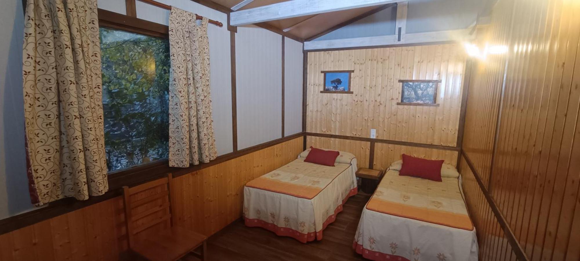 Casas Rurales Vado Del Rio Tus Cortijo Prados Exterior foto